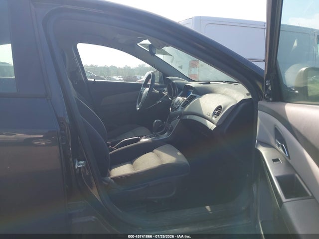 45741866 :رقم المزاد ، 1G1PA5SH0D7238450 vin ، 2013 Chevrolet Cruze Ls Auto مزاد بيع