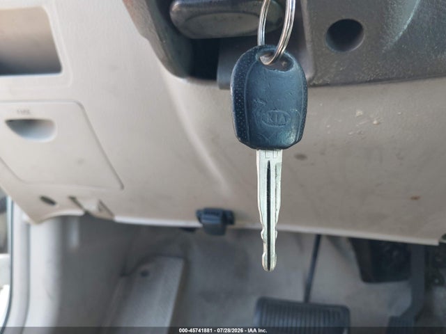 2005 Kia Spectra Ex/lx/sx მანქანა იყიდება აუქციონზე, vin: KNAFE122755123818, აუქციონის ნომერი: 45741881