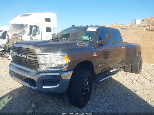 45741910 :رقم المزاد ، 3C63RRHLXKG621922 vin ، 2019 Ram 3500 Big Horn  4x4 8' Box مزاد بيع