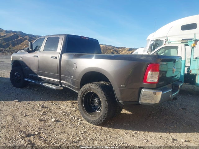 45741910 :رقم المزاد ، 3C63RRHLXKG621922 vin ، 2019 Ram 3500 Big Horn  4x4 8' Box مزاد بيع
