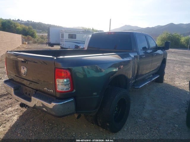 45741910 :رقم المزاد ، 3C63RRHLXKG621922 vin ، 2019 Ram 3500 Big Horn  4x4 8' Box مزاد بيع