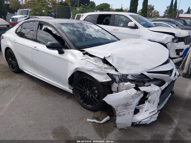 Продажа на аукционе авто 2023 Toyota Camry Xse Hybrid, vin: 4T1K31AK0PU057254, номер лота: 45741919