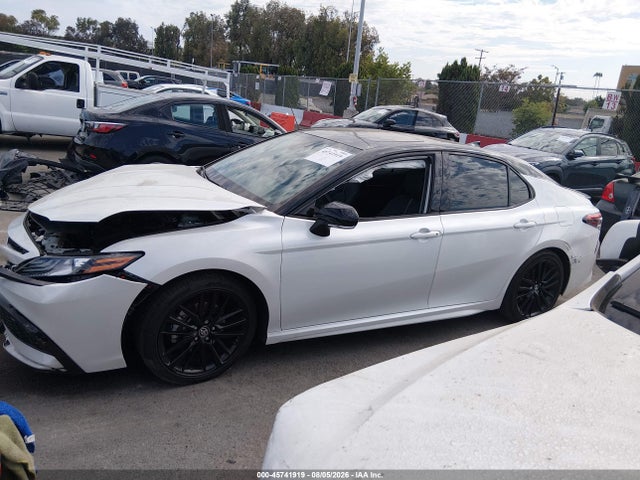 Продажа на аукционе авто 2023 Toyota Camry Xse Hybrid, vin: 4T1K31AK0PU057254, номер лота: 45741919