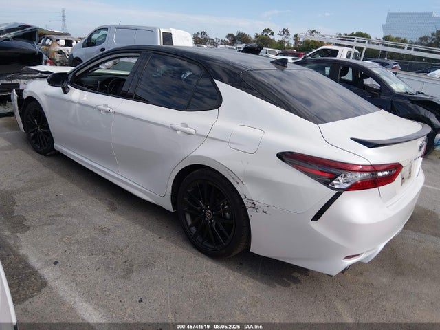 Продажа на аукционе авто 2023 Toyota Camry Xse Hybrid, vin: 4T1K31AK0PU057254, номер лота: 45741919