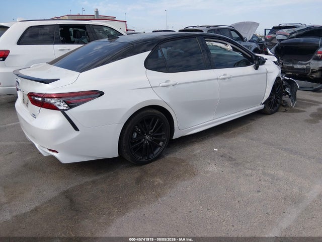 Продажа на аукционе авто 2023 Toyota Camry Xse Hybrid, vin: 4T1K31AK0PU057254, номер лота: 45741919
