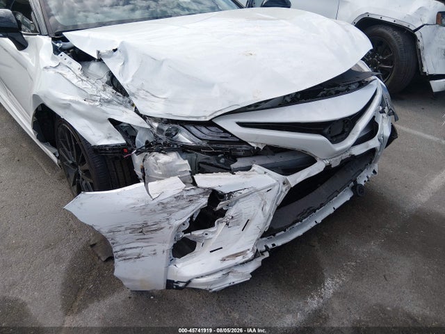 Продажа на аукционе авто 2023 Toyota Camry Xse Hybrid, vin: 4T1K31AK0PU057254, номер лота: 45741919