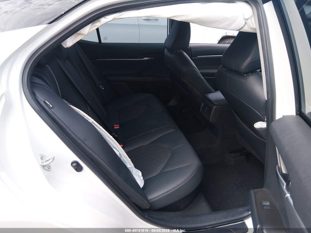 Продажа на аукционе авто 2023 Toyota Camry Xse Hybrid, vin: 4T1K31AK0PU057254, номер лота: 45741919