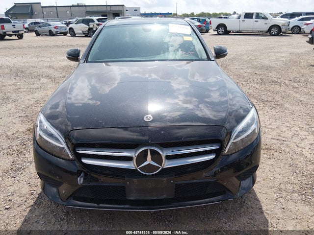 2019 Mercedes-benz C 300 მანქანა იყიდება აუქციონზე, vin: 55SWF8DB7KU289805, აუქციონის ნომერი: 45741938