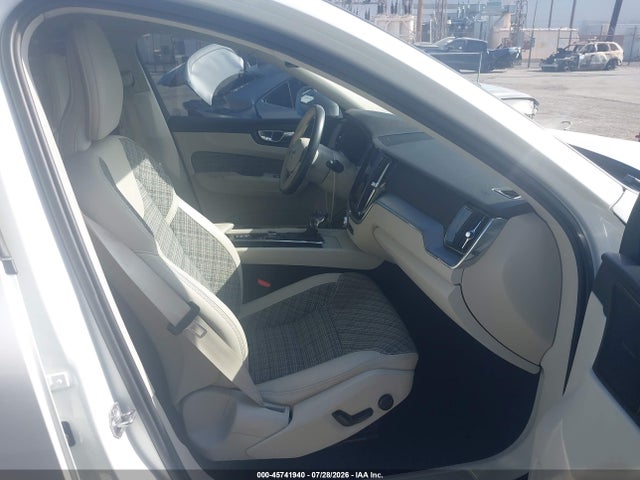 YV4102RK1L1550078 Volvo Xc60 T5 Momentum
