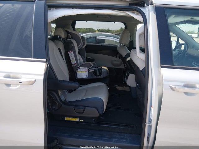 45741945 :رقم المزاد ، KNDNE5K31S6544079 vin ، 2025 Kia Carnival Mpv Sx مزاد بيع