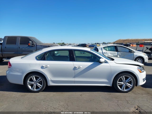 1VWBT7A39EC089734 Volkswagen Passat 1.8t Se