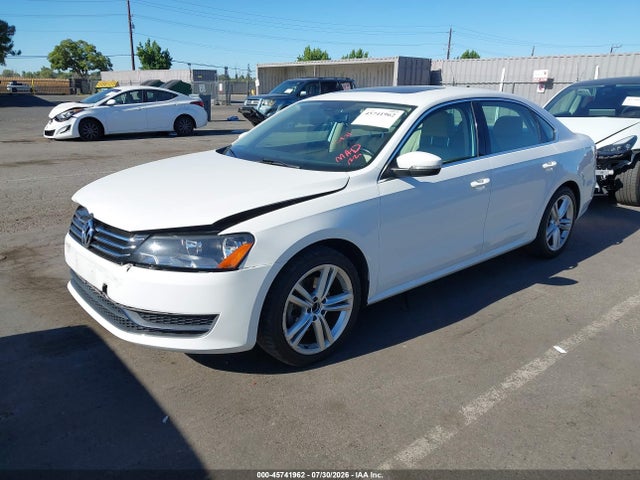 1VWBT7A39EC089734 Volkswagen Passat 1.8t Se