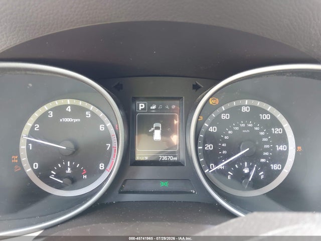 Продаж на аукціоні авто 2017 Hyundai Santa Fe Sport 2.4l, vin: 5NMZTDLB8HH043533, номер лоту: 45741965
