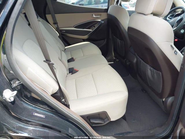 Продаж на аукціоні авто 2017 Hyundai Santa Fe Sport 2.4l, vin: 5NMZTDLB8HH043533, номер лоту: 45741965