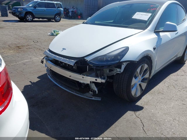 Aukcja sprzedaży 2024 Tesla Model Y Long Range Dual Motor All-wheel Drive, vin: 7SAYGDEE4RF059824, numer aukcji: 45741989