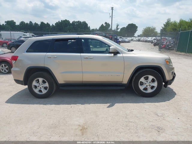 2014 Jeep Grand Cherokee Laredo მანქანა იყიდება აუქციონზე, vin: 1C4RJFAG4EC147947, აუქციონის ნომერი: 45742101