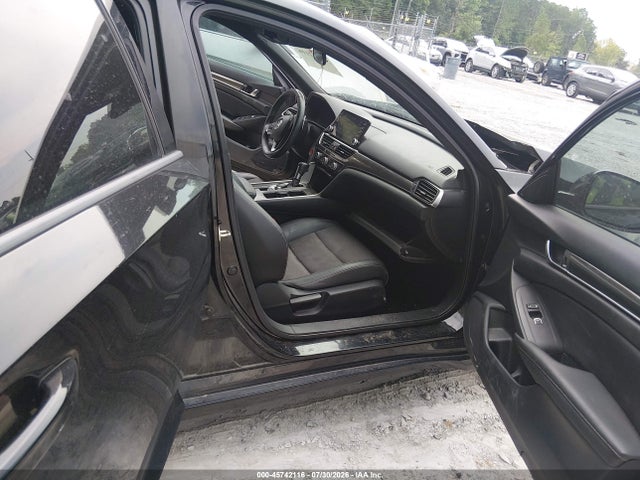 1HGCV1F30KA080467 Honda Accord Sport