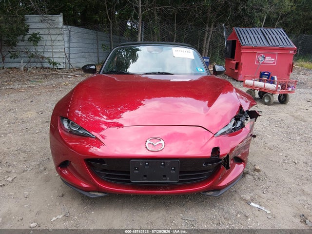 45742128 :رقم المزاد ، JM1NDAB77S0651669 vin ، 2025 Mazda Mx-5 Miata Sport مزاد بيع