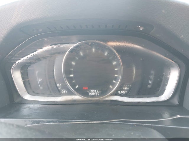 2017 Volvo V60 T5 Premier მანქანა იყიდება აუქციონზე, vin: YV140MEK0H1346990, აუქციონის ნომერი: 45742129