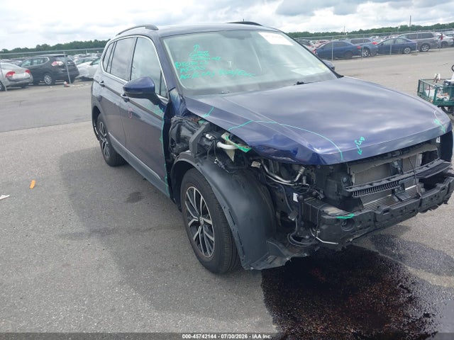 45742144 :رقم المزاد ، 3VV2B7AX6MM021656 vin ، 2021 Volkswagen Tiguan 2.0t Se/2.0t Se R-line Black/2.0t Sel مزاد بيع