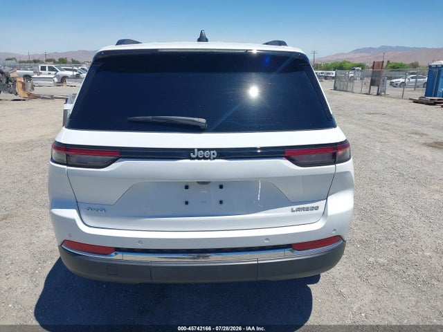 1C4RJHAG3SC311387 Jeep Grand Cherokee Laredo X 4x4