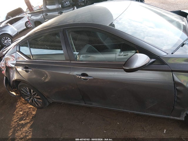 1N4BL4DV7PN377814 Nissan Altima Sv Fwd