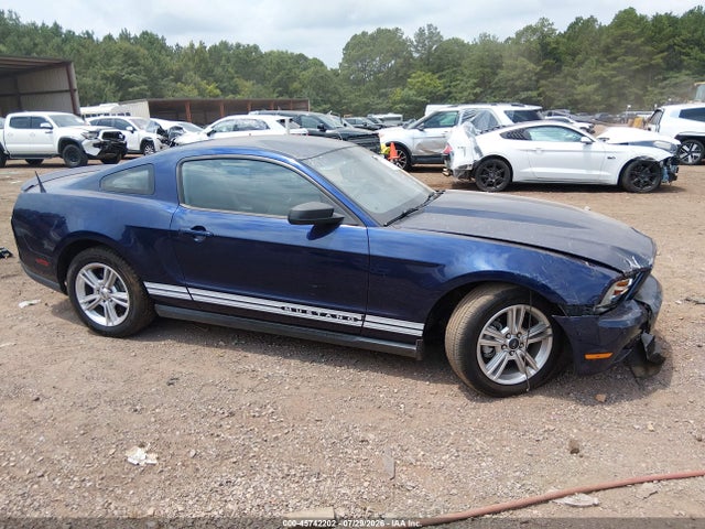 45742202 :رقم المزاد ، 1ZVBP8AN0A5144632 vin ، 2010 Ford Mustang V6/v6 Premium مزاد بيع