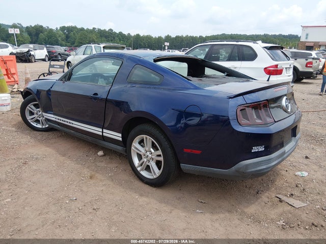 45742202 :رقم المزاد ، 1ZVBP8AN0A5144632 vin ، 2010 Ford Mustang V6/v6 Premium مزاد بيع