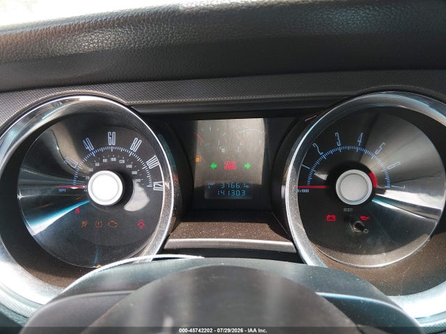 45742202 :رقم المزاد ، 1ZVBP8AN0A5144632 vin ، 2010 Ford Mustang V6/v6 Premium مزاد بيع