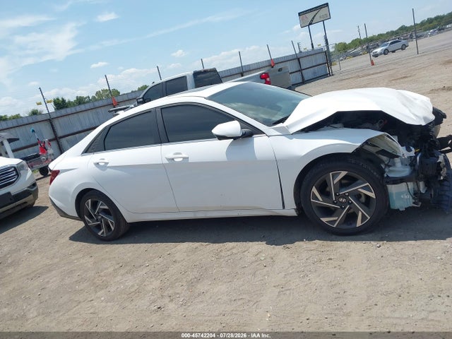 Продажа на аукционе авто 2024 Hyundai Elantra Limited, vin: KMHLP4DG3RU742210, номер лота: 45742204
