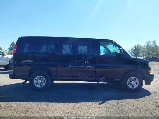 Chevrolet Express 2500 Ls 2018 1GAWGEFG4J1289105 Image 13