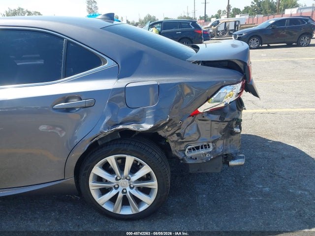 Lexus IS 250 2015 JTHBF1D24F5055859 Image 18