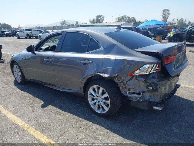Lexus IS 250 2015 JTHBF1D24F5055859 Image 3