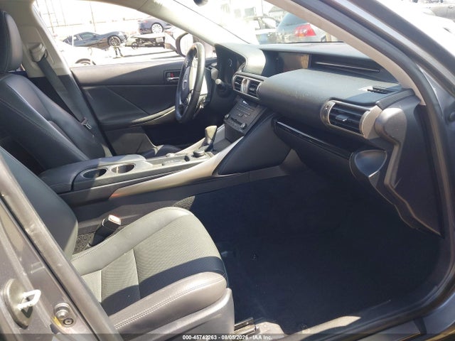 Lexus IS 250 2015 JTHBF1D24F5055859 Image 5