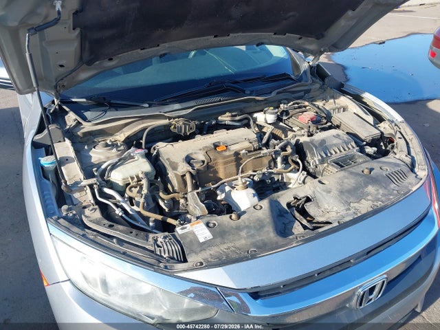 Honda Civic Lx 2018 19XFC2E59JE037882 Image 10