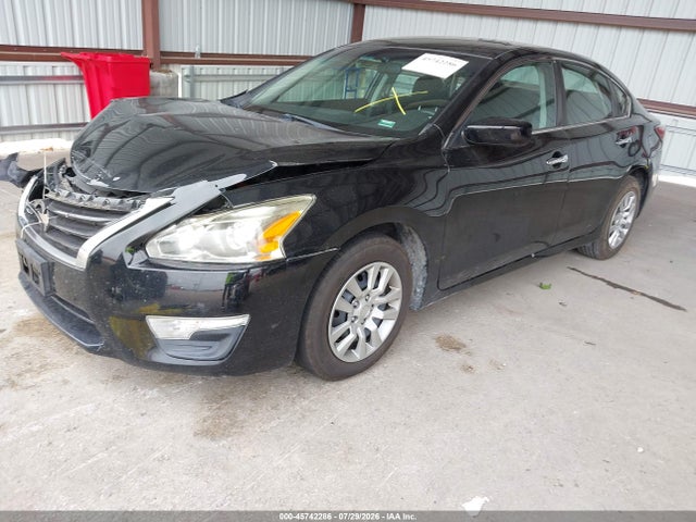 2015 Nissan Altima 2.5/2.5 S/2.5 Sl/2.5 Sv მანქანა იყიდება აუქციონზე, vin: 1N4AL3APXFC165852, აუქციონის ნომერი: 45742286