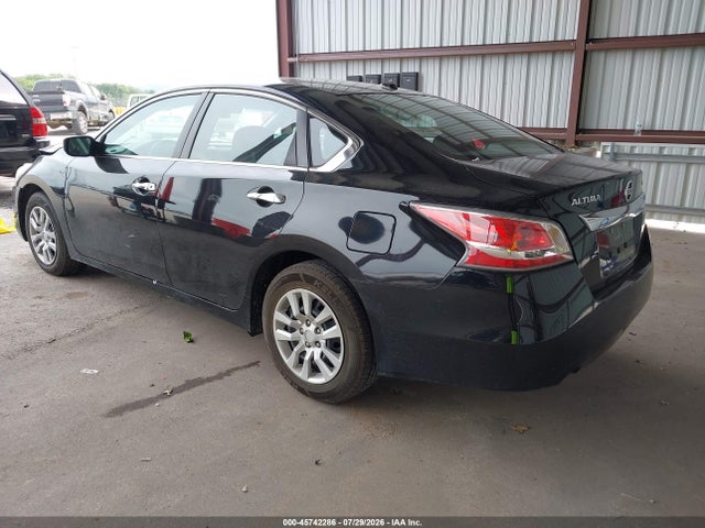 2015 Nissan Altima 2.5/2.5 S/2.5 Sl/2.5 Sv მანქანა იყიდება აუქციონზე, vin: 1N4AL3APXFC165852, აუქციონის ნომერი: 45742286