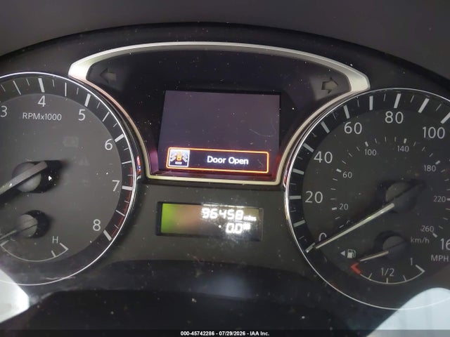 2015 Nissan Altima 2.5/2.5 S/2.5 Sl/2.5 Sv მანქანა იყიდება აუქციონზე, vin: 1N4AL3APXFC165852, აუქციონის ნომერი: 45742286