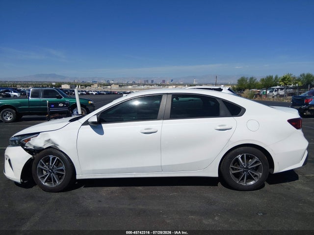 KIA Forte Lxs 2023 3KPF24AD3PE525276 Image 14