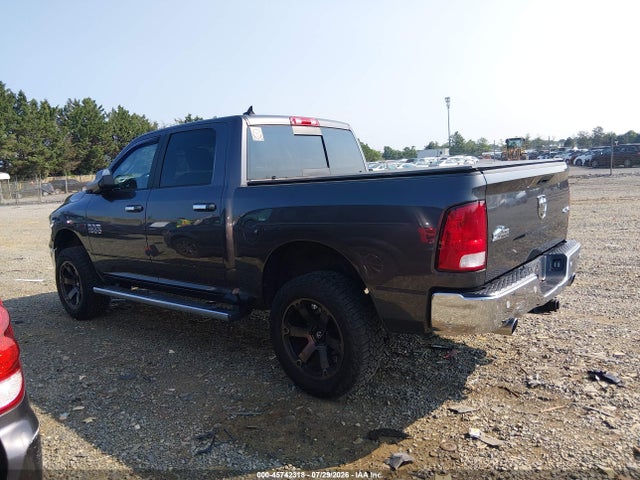 45742318 :رقم المزاد ، 1C6RR7LM3JS338333 vin ، 2018 Ram 1500 Big Horn  4x4 5'7 Box مزاد بيع