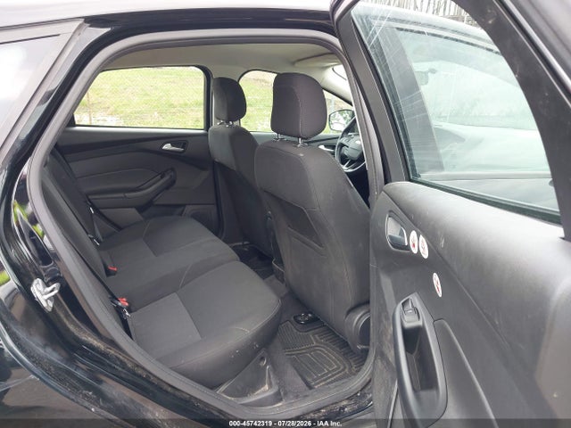 Aukcja sprzedaży 2018 Ford Focus Se, vin: 1FADP3K28JL258673, numer aukcji: 45742319
