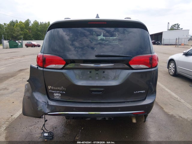45742341 :رقم المزاد ، 2C4RC1GG3JR338250 vin ، 2018 Chrysler Pacifica Limited مزاد بيع