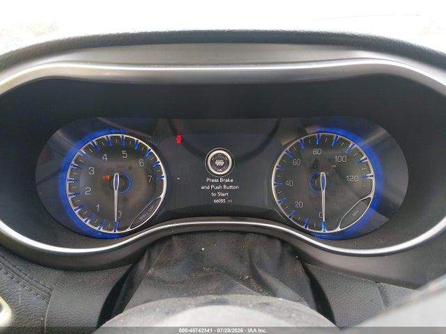 45742341 :رقم المزاد ، 2C4RC1GG3JR338250 vin ، 2018 Chrysler Pacifica Limited مزاد بيع