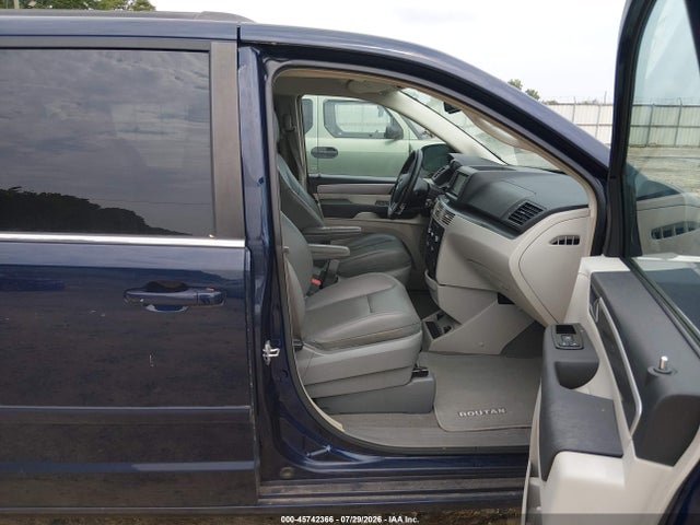 Продаж на аукціоні авто 2014 Volkswagen Routan Se, vin: 2C4RVABG2ER134367, номер лоту: 45742366