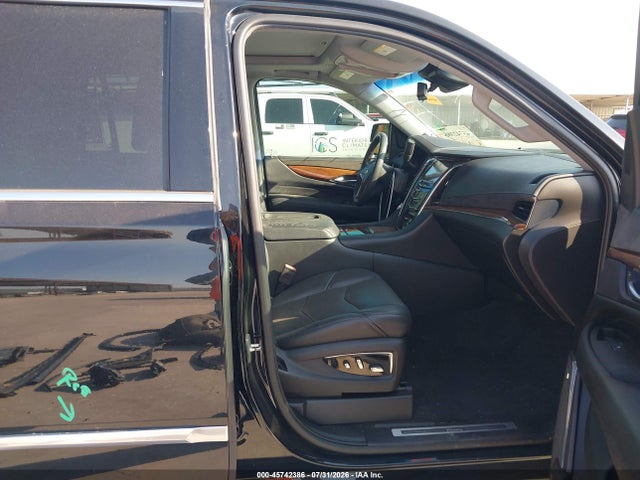 Продаж на аукціоні авто 2017 Cadillac Escalade Luxury, vin: 1GYS3BKJ9HR325880, номер лоту: 45742386