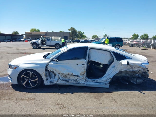 1HGCV1F33JA227122 Honda Accord Sport