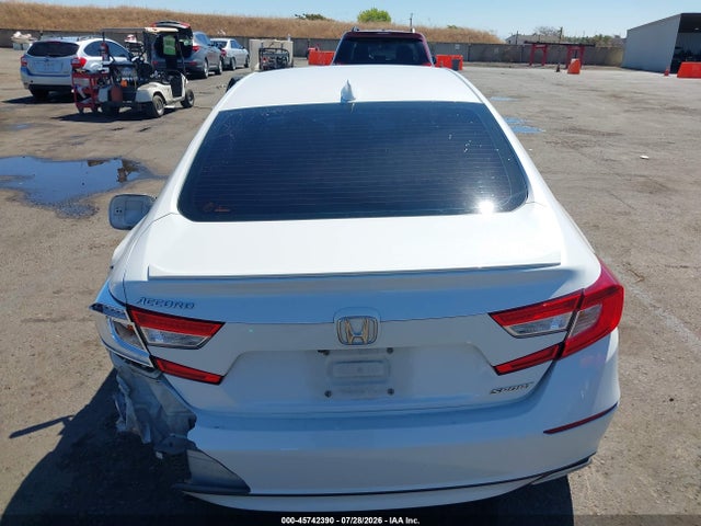 1HGCV1F33JA227122 Honda Accord Sport
