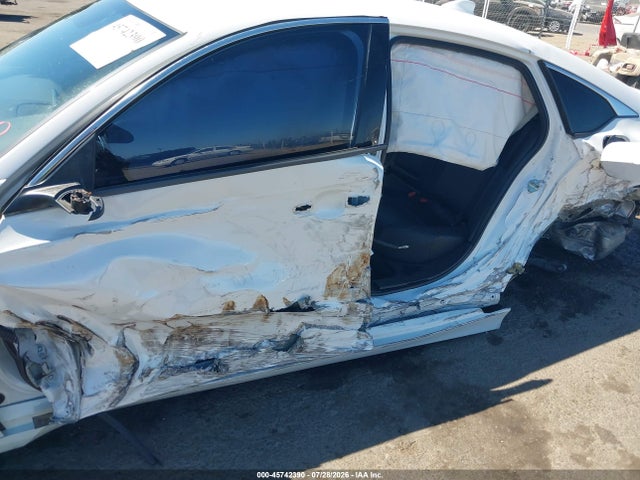 1HGCV1F33JA227122 Honda Accord Sport