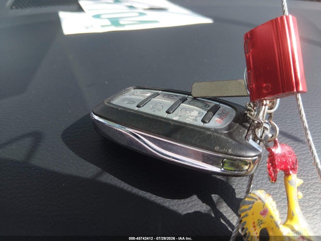 45742412 :رقم المزاد ، 2C4RC1EG5KR541323 vin ، 2019 Chrysler Pacifica Touring L Plus مزاد بيع