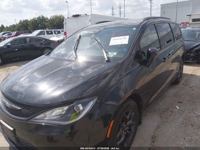 45742412 :رقم المزاد ، 2C4RC1EG5KR541323 vin ، 2019 Chrysler Pacifica Touring L Plus مزاد بيع